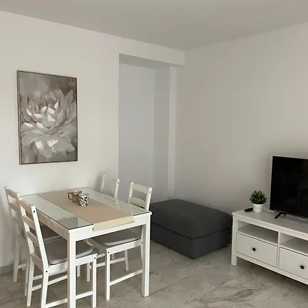Apartament Jardines
