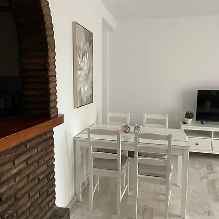Apartament Jardines *