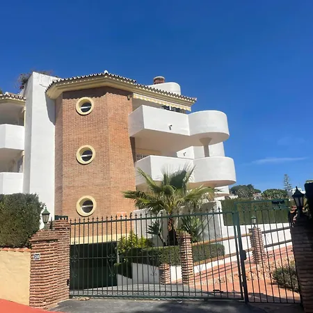 Apartament Jardines
